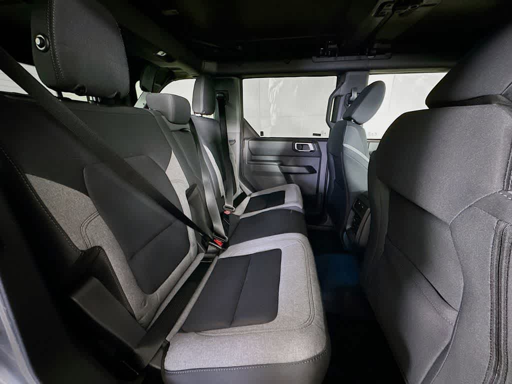 Thumbnail: 2025 Ford Bronco - 31