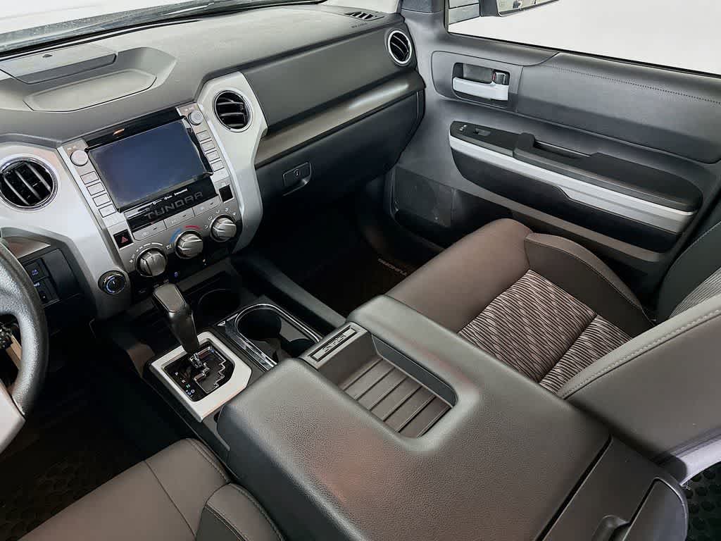 Thumbnail: 2020 Toyota Tundra - 10