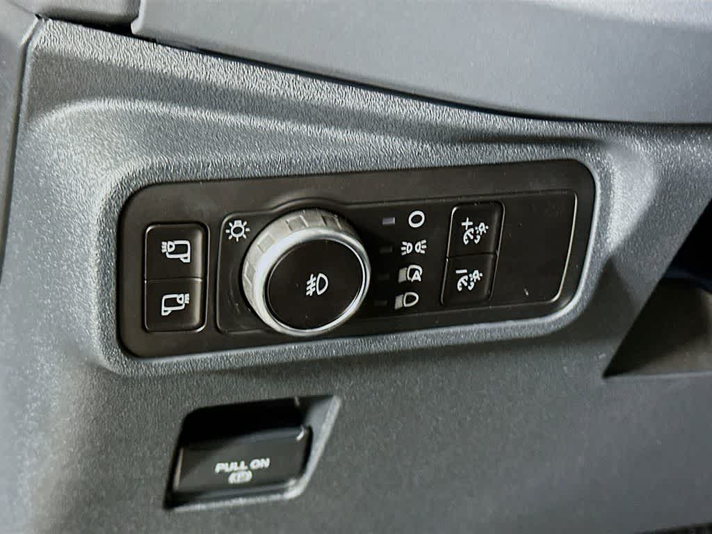 Thumbnail: 2025 Ford Bronco - 27