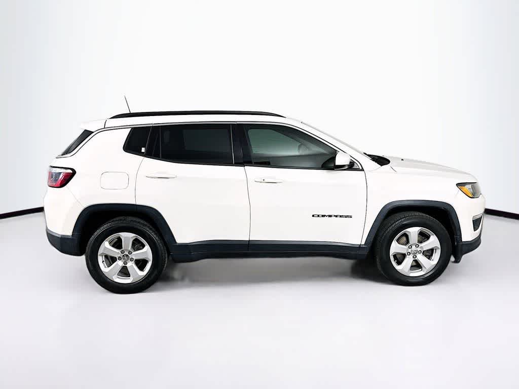 Thumbnail: 2018 Jeep Compass - 25