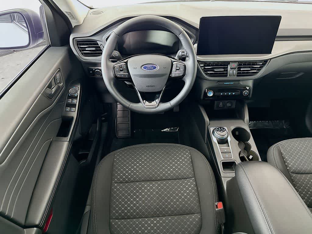 Thumbnail: 2025 Ford Escape - 10