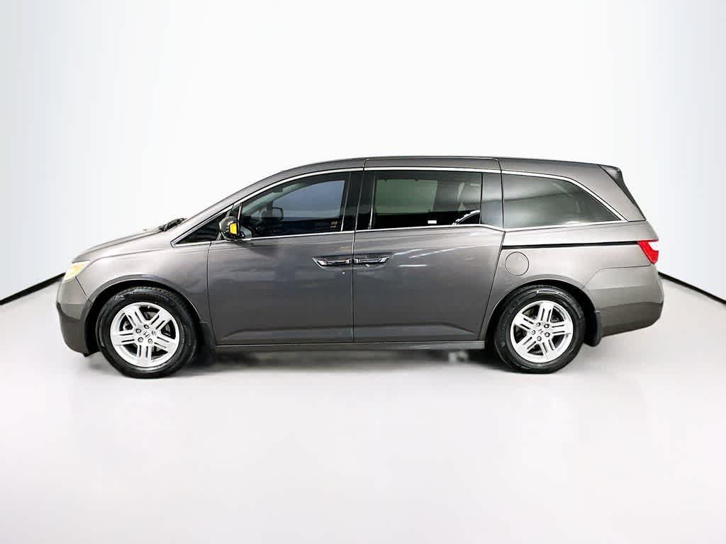 Thumbnail: 2013 Honda Odyssey - 3