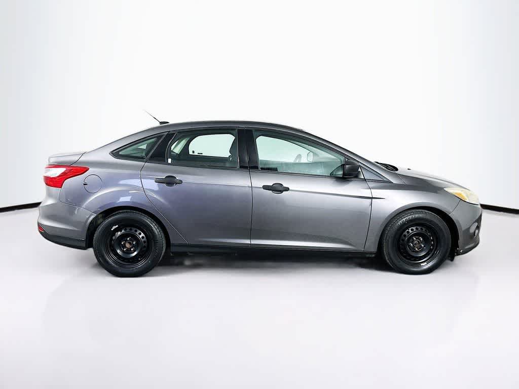 Thumbnail: 2013 Ford Focus - 23