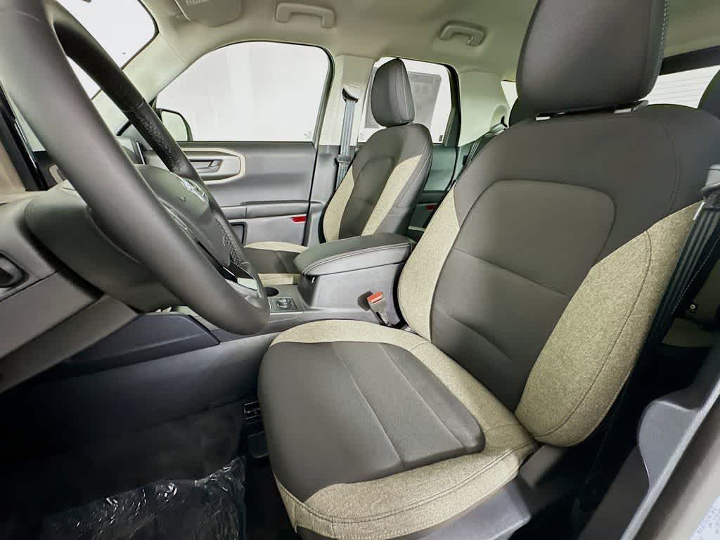 Thumbnail: 2025 Ford Bronco Sport - 12