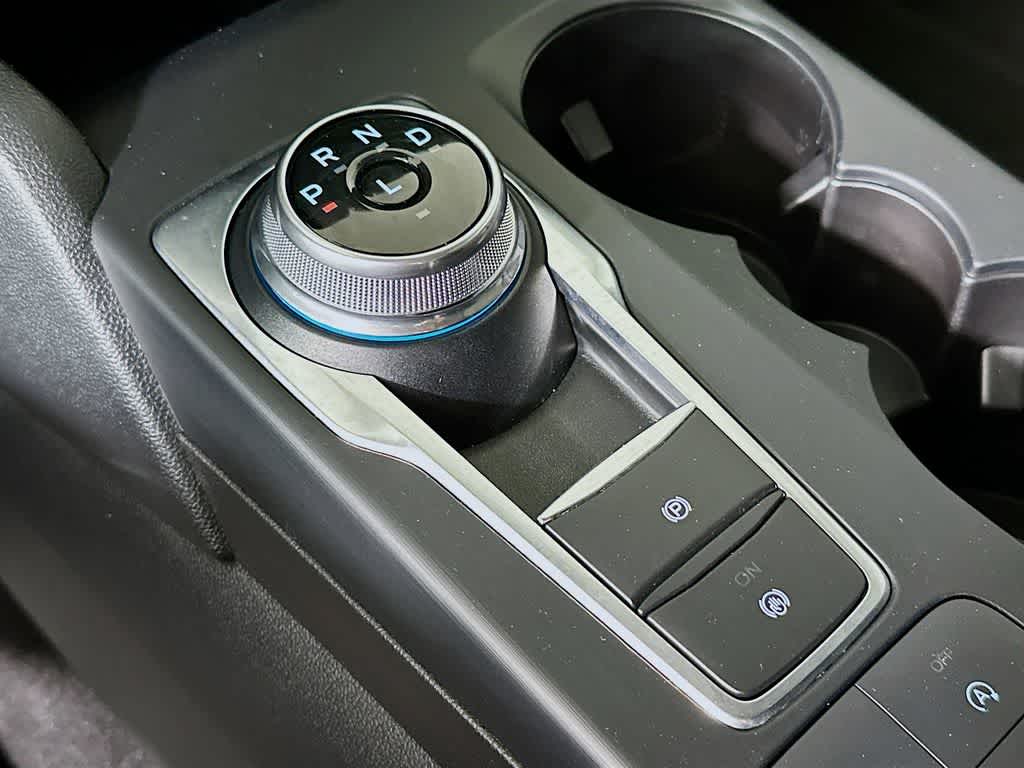 Thumbnail: 2022 Ford Escape - 18