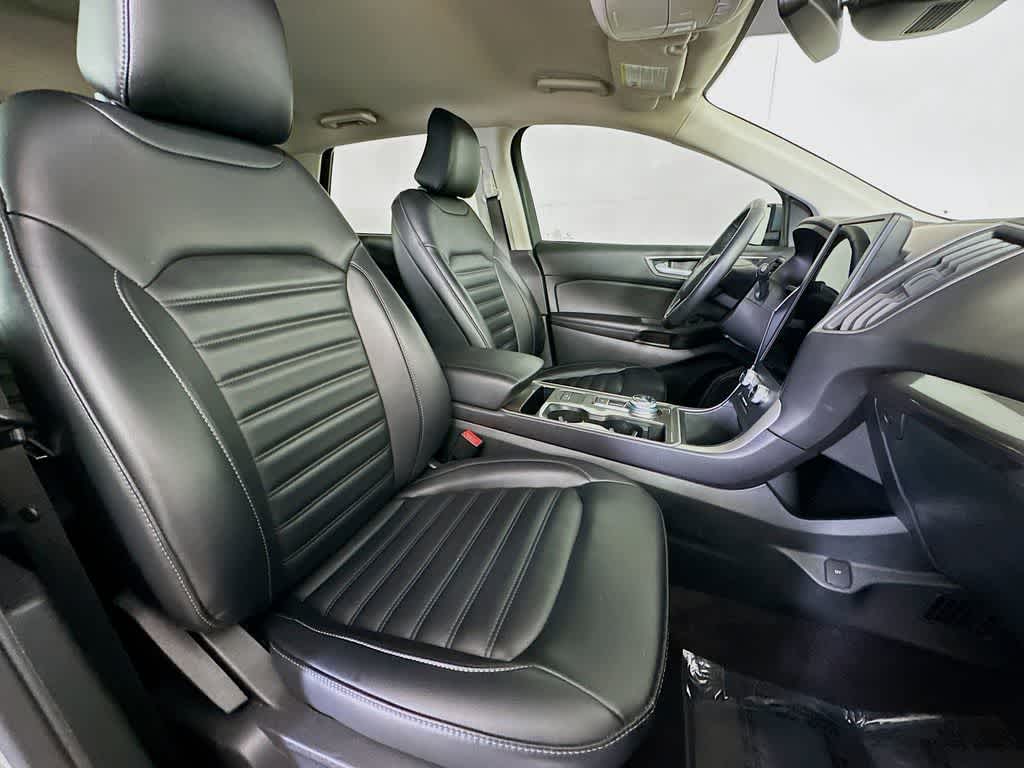 Thumbnail: 2024 Ford Edge - 15