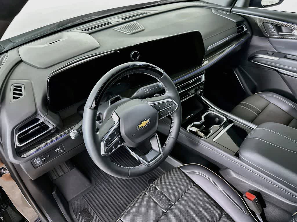 Thumbnail: 2026 Chevrolet Traverse - 2