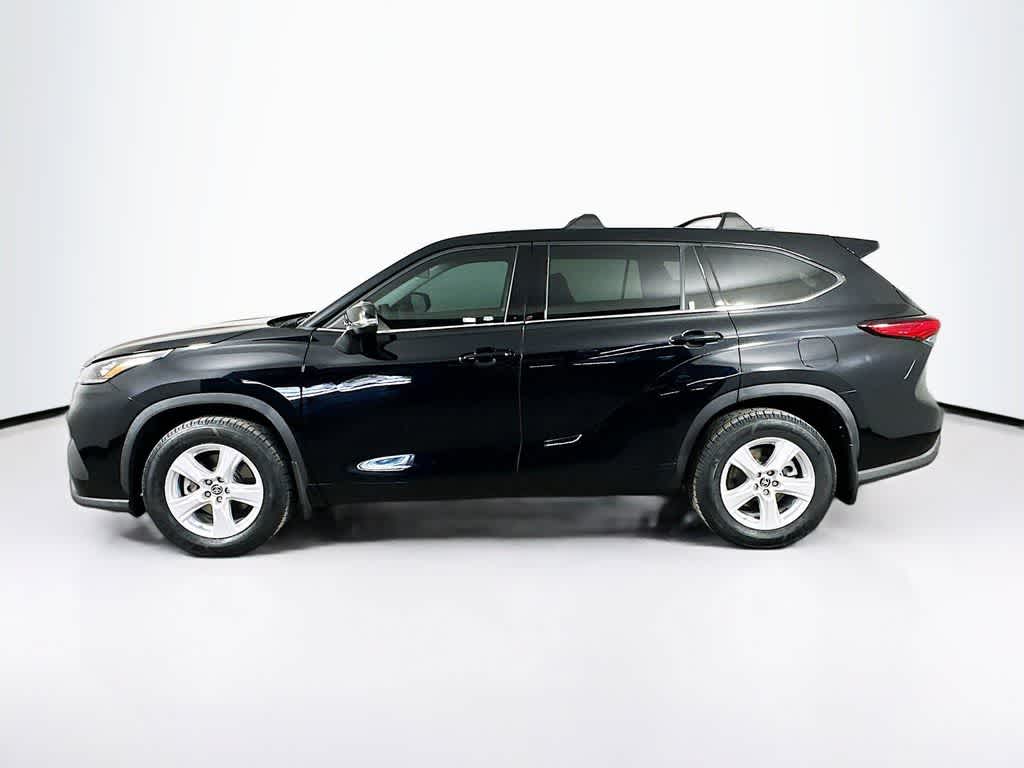 Thumbnail: 2020 Toyota Highlander - 3