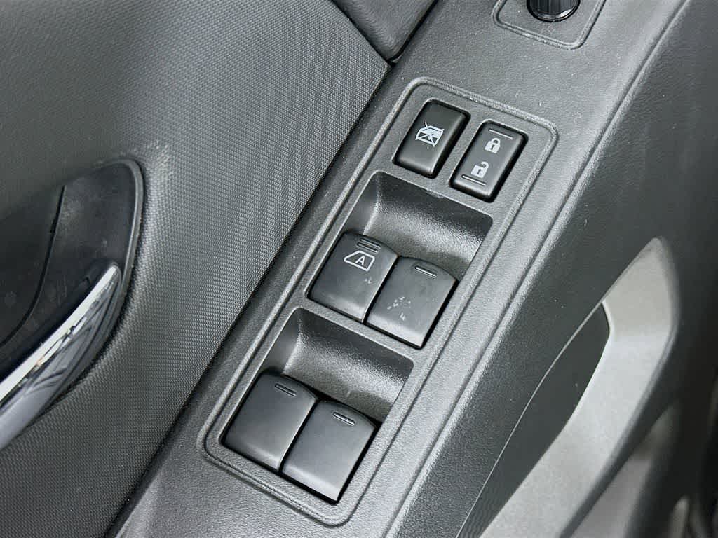 Thumbnail: 2024 Nissan Frontier - 26