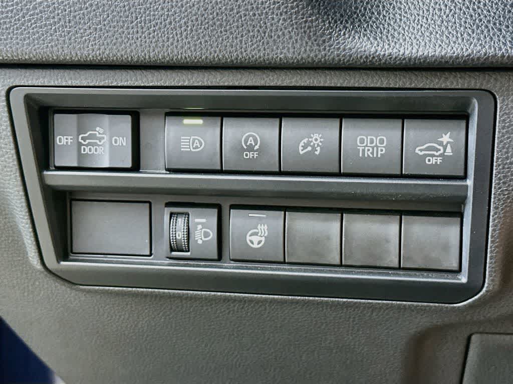 Thumbnail: 2024 Toyota Tundra - 26