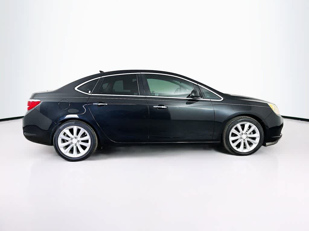 Thumbnail: 2014 Buick Verano - 25