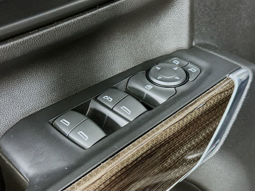 Thumbnail: 2023 Chevrolet Silverado 2500 - 27