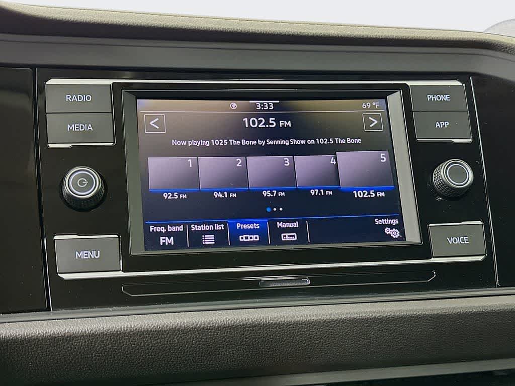 Thumbnail: 2024 Volkswagen Jetta - 16