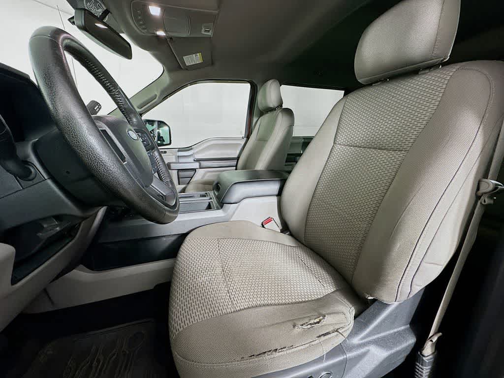 Thumbnail: 2016 Ford F-150 - 12