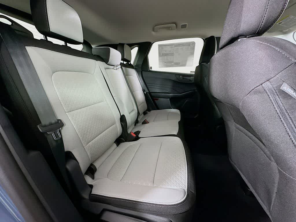 Thumbnail: 2026 Ford Escape - 31