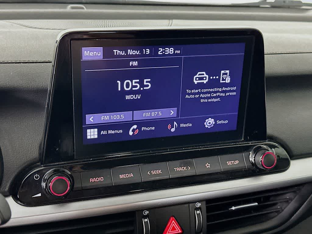 Thumbnail: 2024 Kia Forte - 16