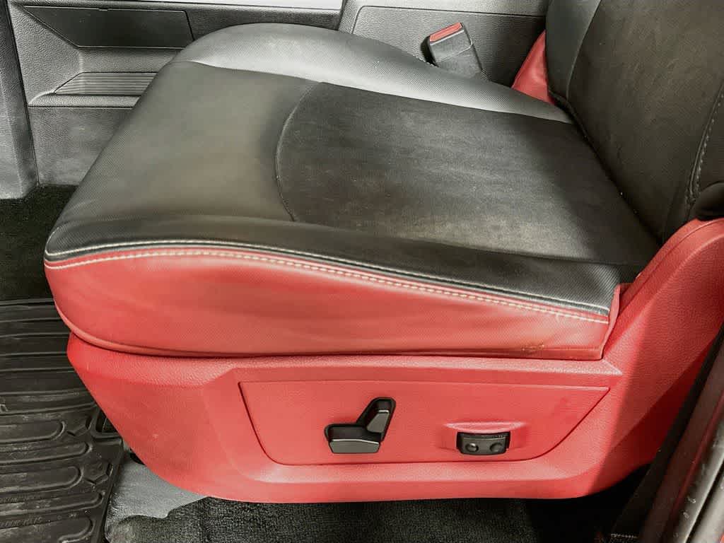 Thumbnail: 2016 RAM 1500 - 30