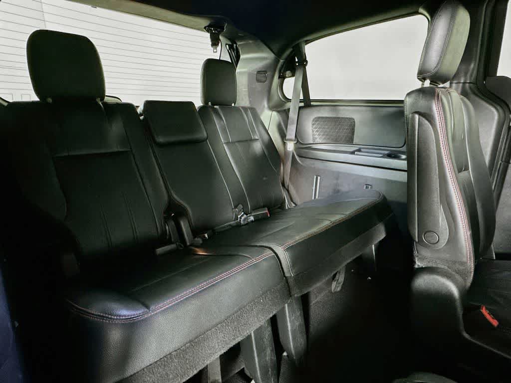 Thumbnail: 2019 Dodge Grand Caravan - 31