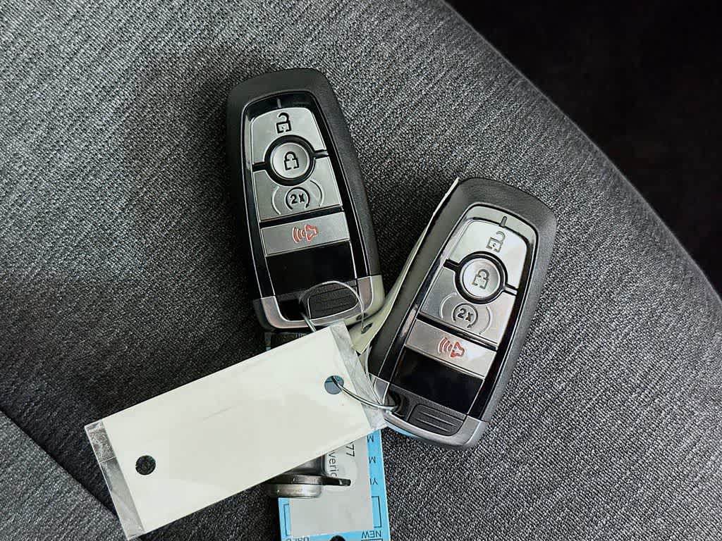 Thumbnail: 2025 Ford Maverick - 21