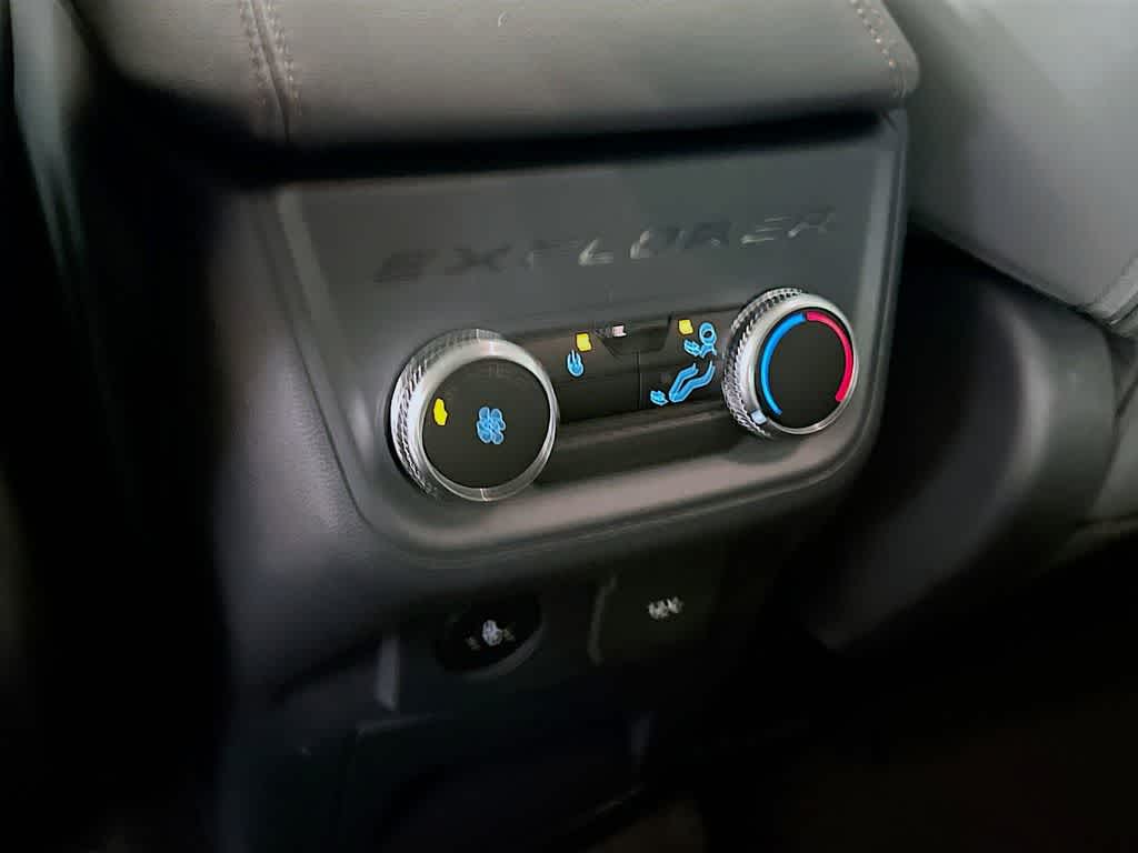Thumbnail: 2026 Ford Explorer - 12