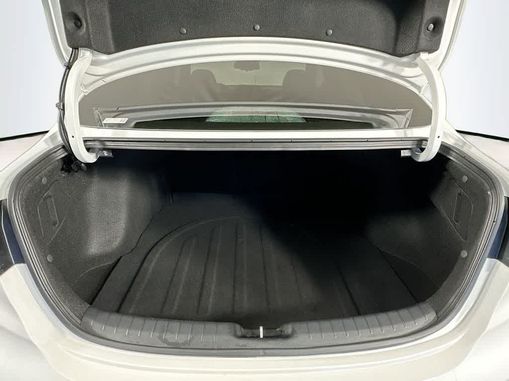 Thumbnail: 2024 Kia Forte - 21