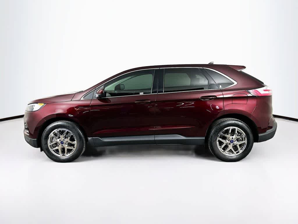 Thumbnail: 2022 Ford Edge - 3