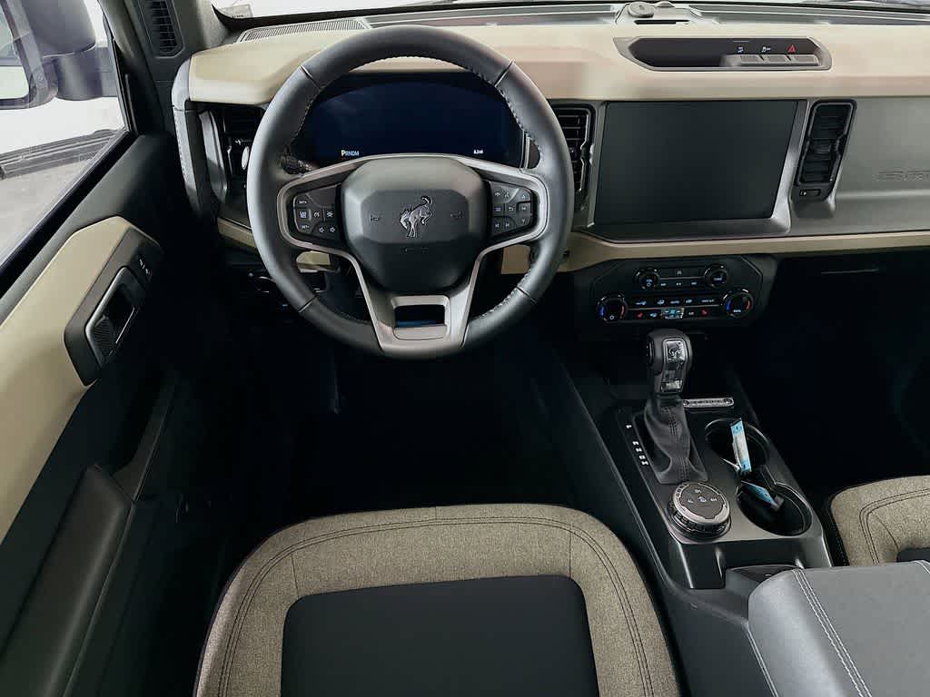 Thumbnail: 2025 Ford Bronco - 10