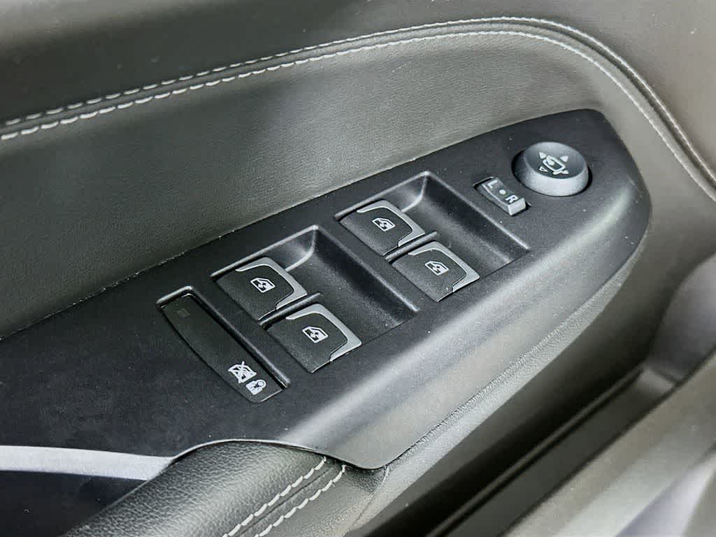 Thumbnail: 2014 Cadillac SRX - 29