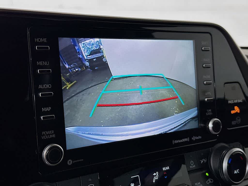 Thumbnail: 2020 Toyota Highlander - 28