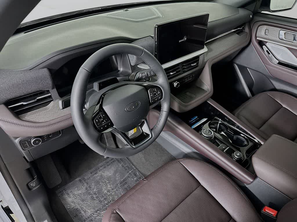 Thumbnail: 2025 Ford Explorer - 3