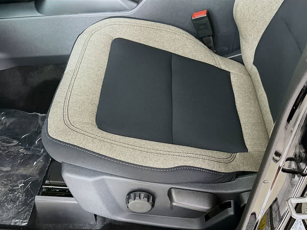 Thumbnail: 2025 Ford Bronco - 32