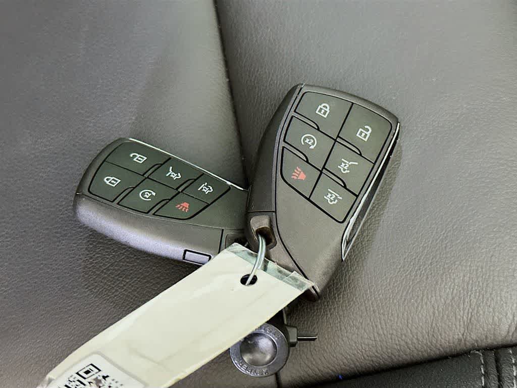 Thumbnail: 2025 Chevrolet Tahoe - 22