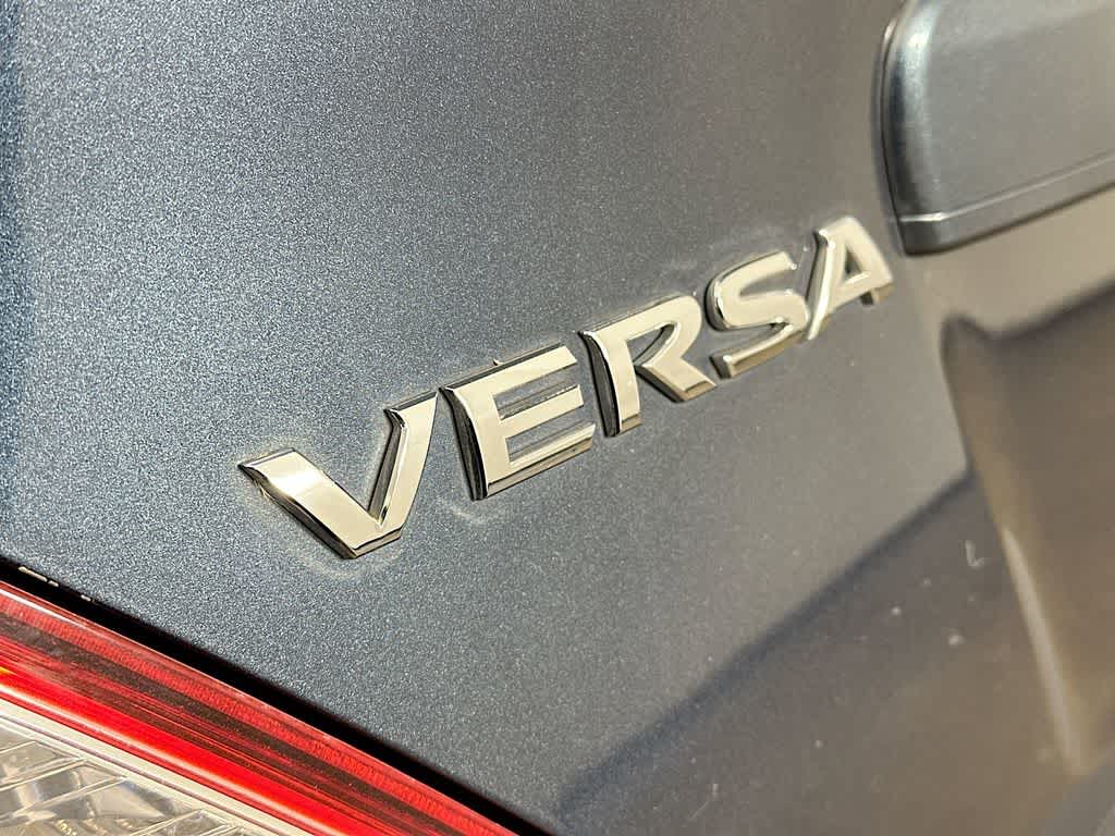 Thumbnail: 2015 Nissan Versa - 7