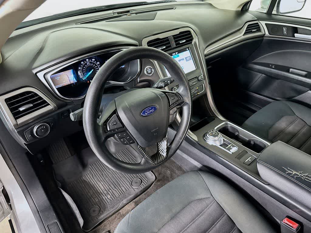 Thumbnail: 2017 Ford Fusion - 2