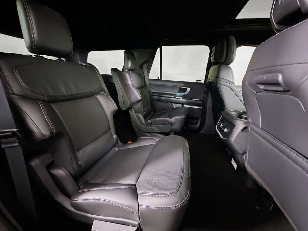 Thumbnail: 2026 Ford Expedition - 34