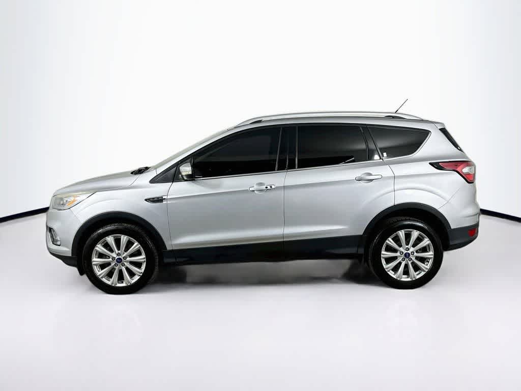 Thumbnail: 2017 Ford Escape - 3