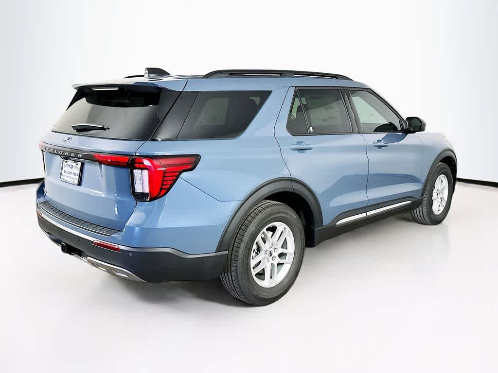 Thumbnail: 2025 Ford Explorer - 24