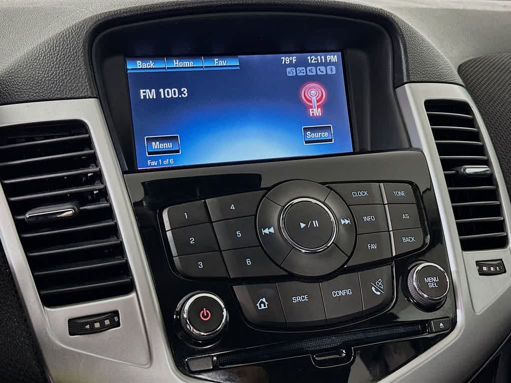 Thumbnail: 2015 Chevrolet Cruze - 16