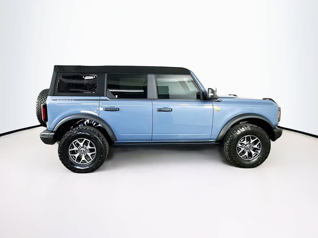Thumbnail: 2023 Ford Bronco - 25
