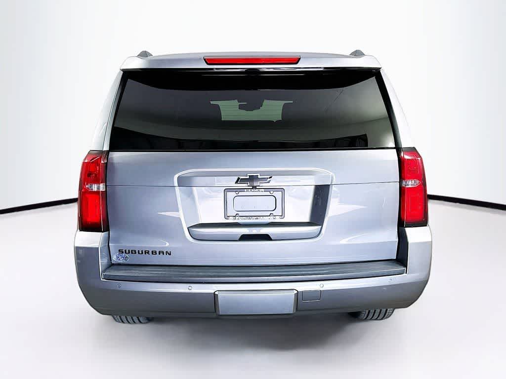 Thumbnail: 2019 Chevrolet Suburban - 5