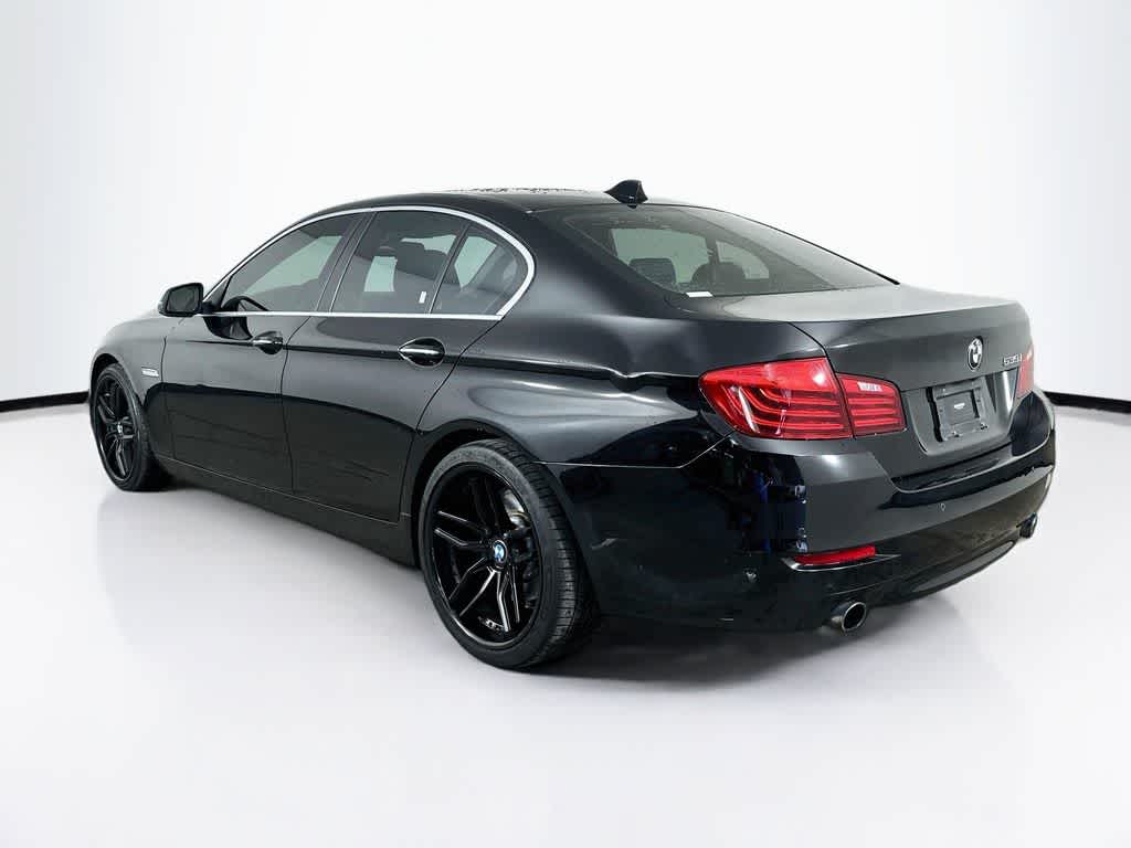 Thumbnail: 2015 BMW 5 Series - 4