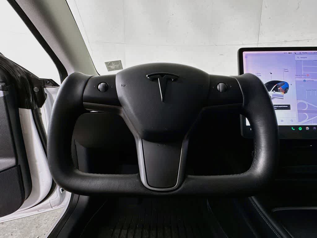 Thumbnail: 2021 Tesla Model 3 - 15