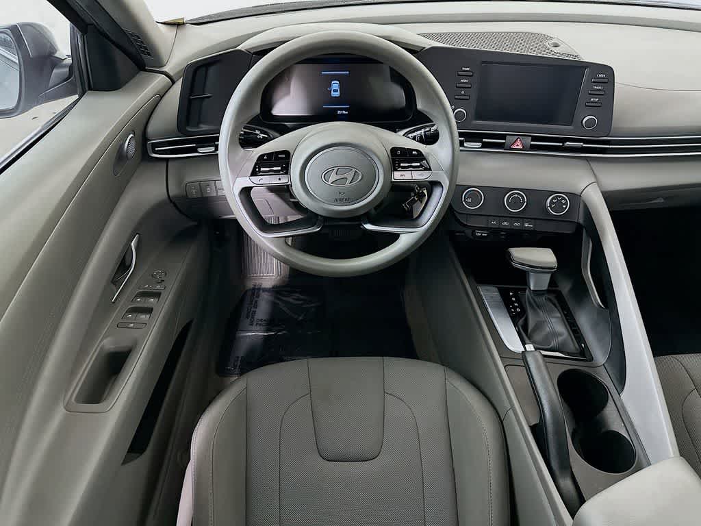 Thumbnail: 2024 Hyundai Elantra - 9