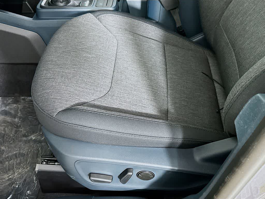 Thumbnail: 2025 Ford Maverick - 29