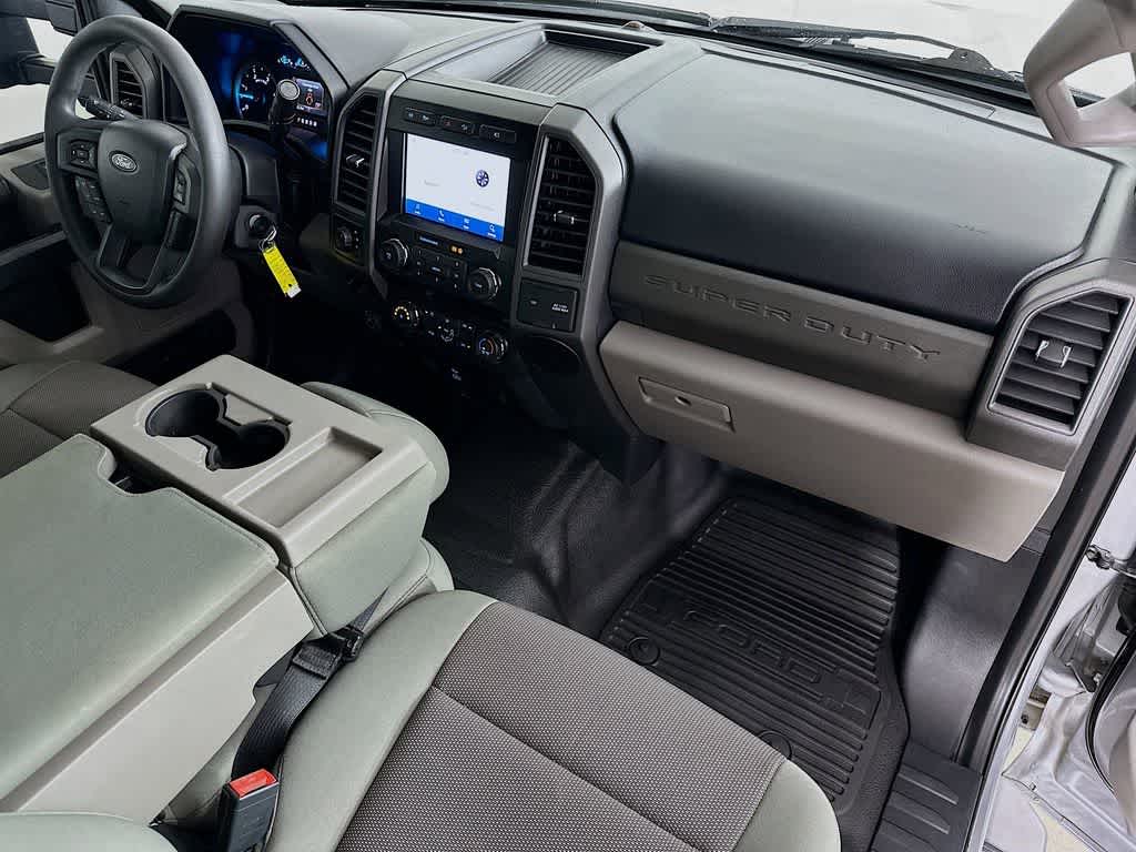 Thumbnail: 2020 Ford Econoline - 30