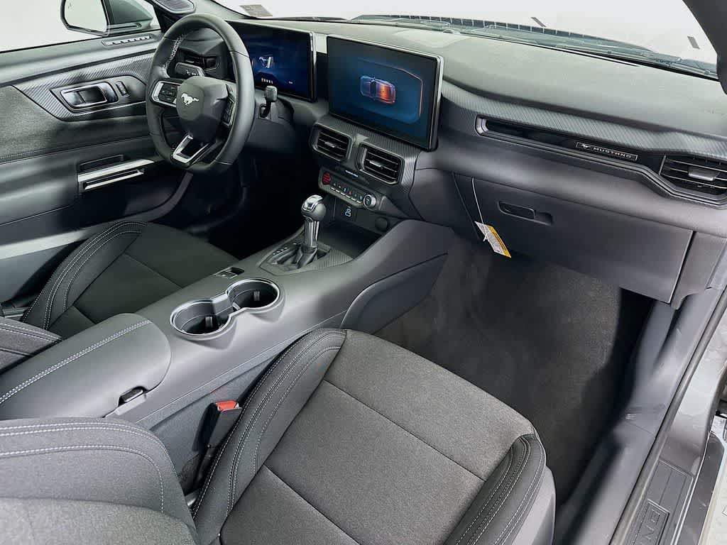 Thumbnail: 2026 Ford Mustang - 31