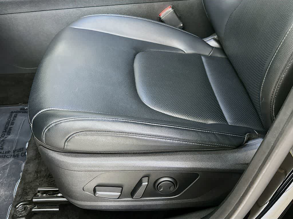 Thumbnail: 2023 Kia Sportage - 31