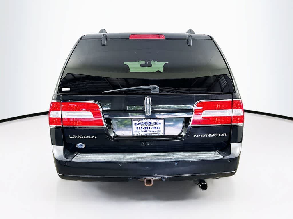 2010 Lincoln Navigator  5