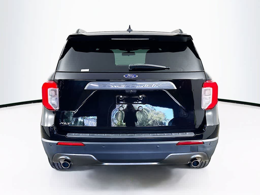 Thumbnail: 2022 Ford Explorer - 5