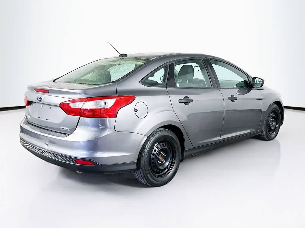 Thumbnail: 2013 Ford Focus - 22